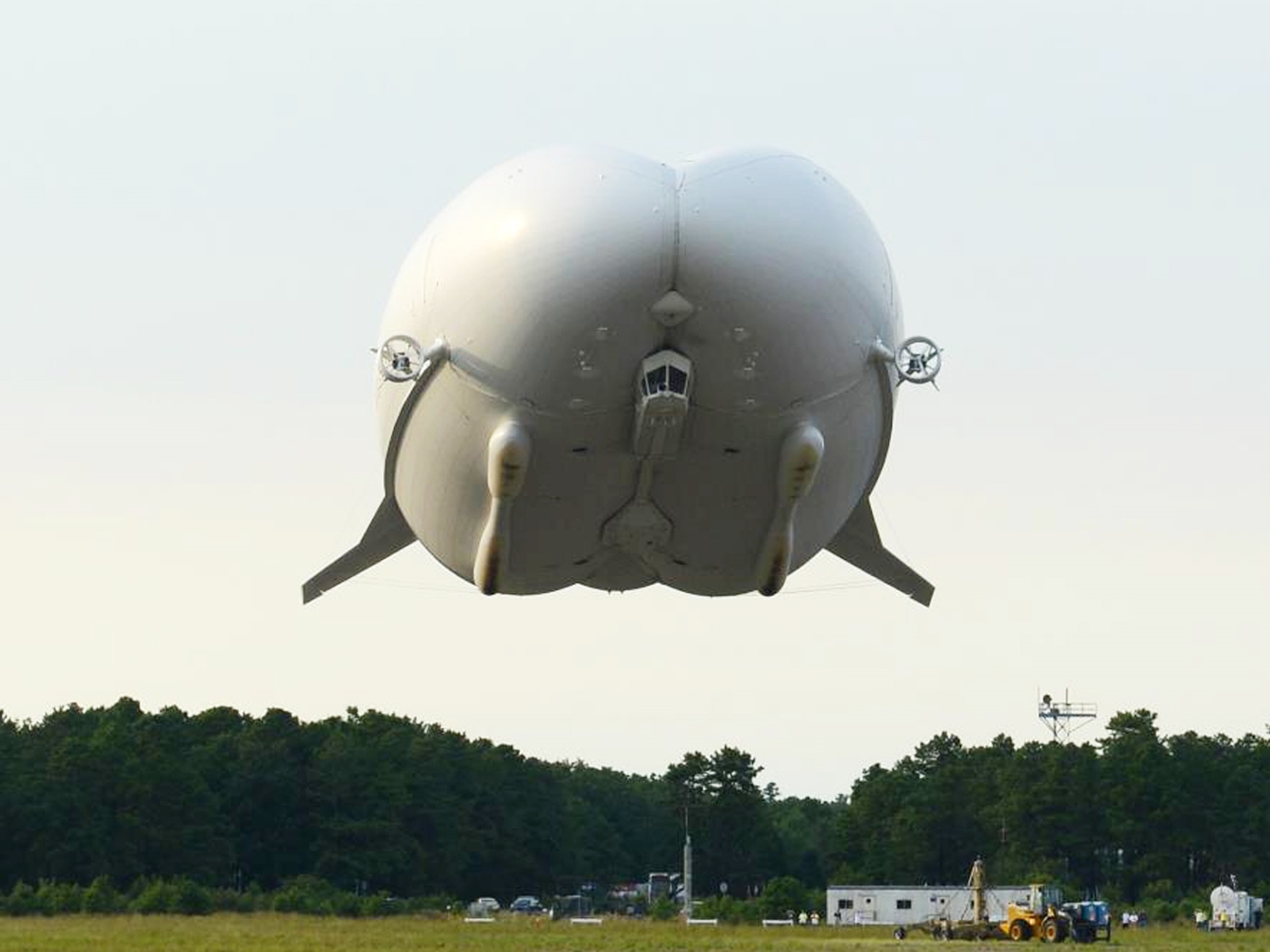 A lighter-than-air vehicle, the hybrid airship HAV 304 dynastat.